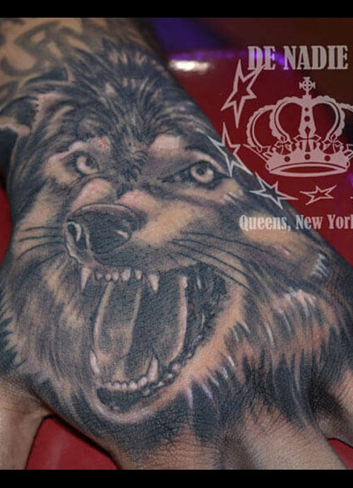 Wolf tattoo by Infierno Queens